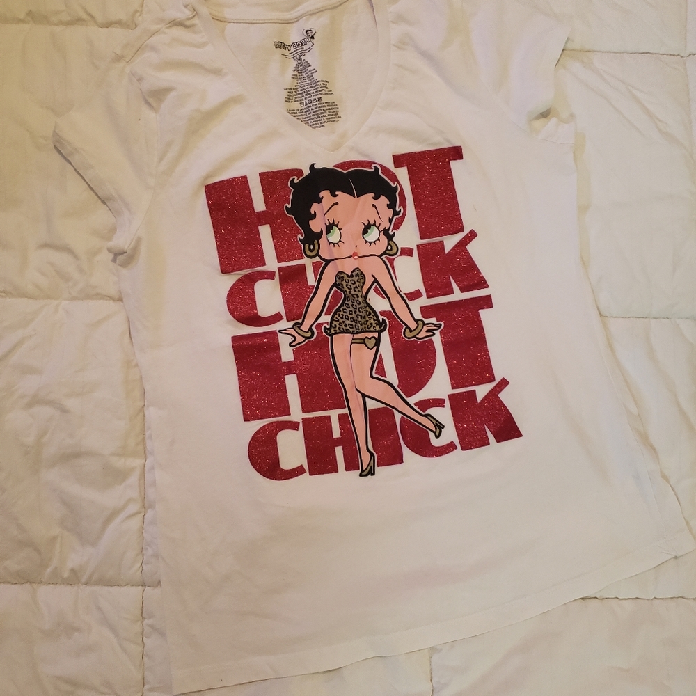 Betty Boop v neck tee
